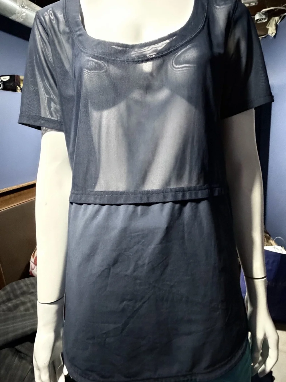 Lululemon Sheer Panel Deep Navy Cuffed Short Sleeve Tunic